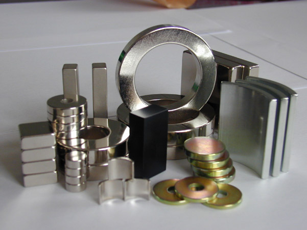 稀土行业新规实施 稀土永磁概念股卷土重来-股